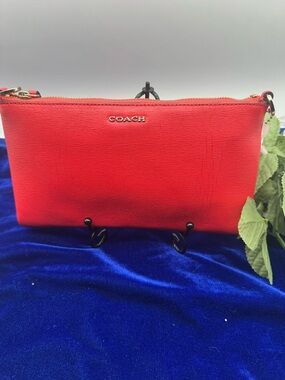 COACH Dark Pink Leather Crossbody